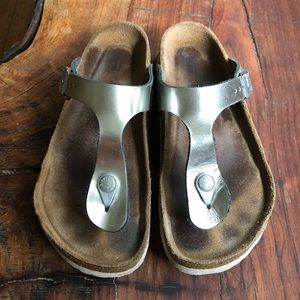 Birkenstock silver Gizeh sandals 38